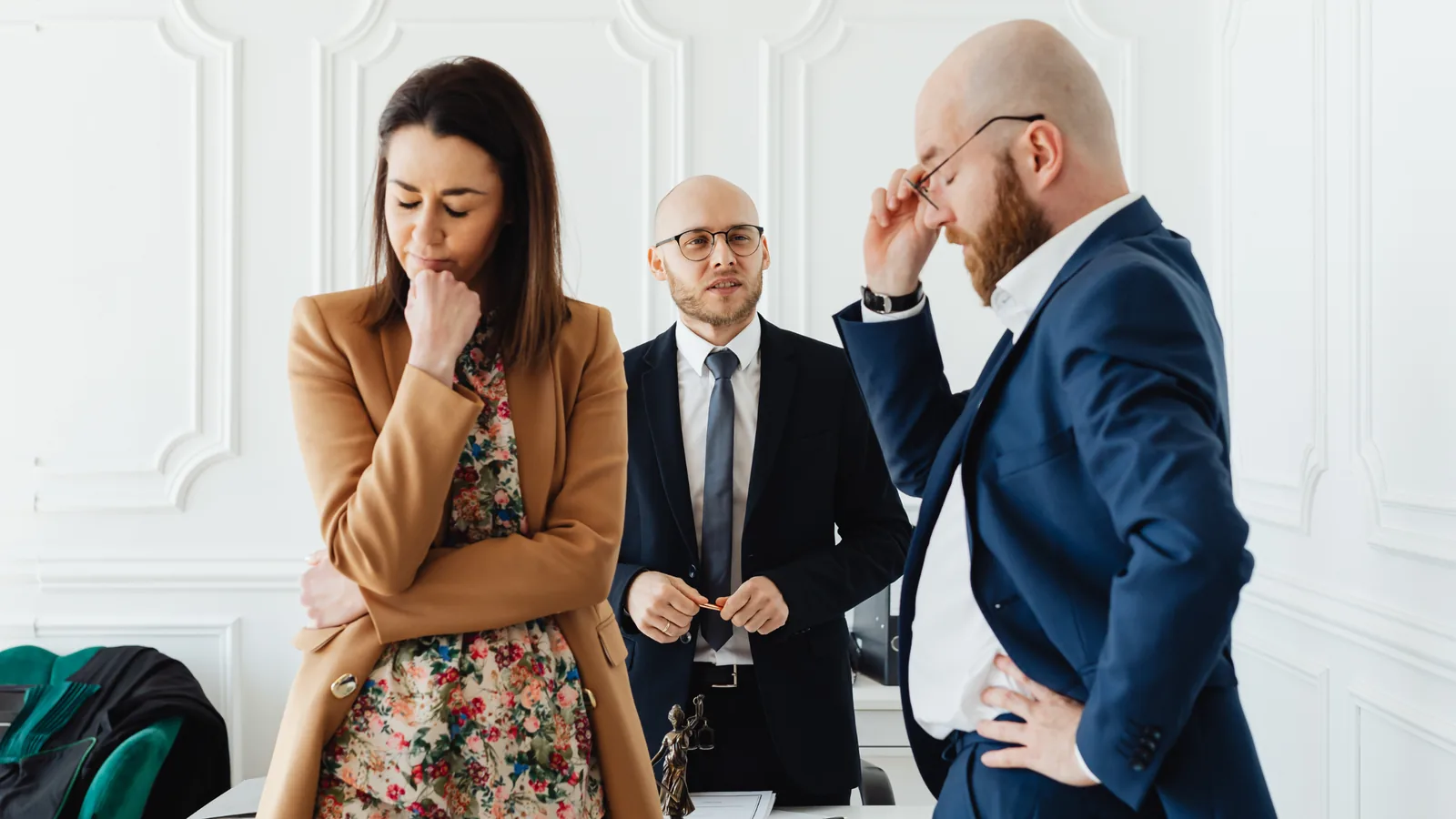 Sales Team Not Closing Deals: 7 Reasons & How to Fix Them